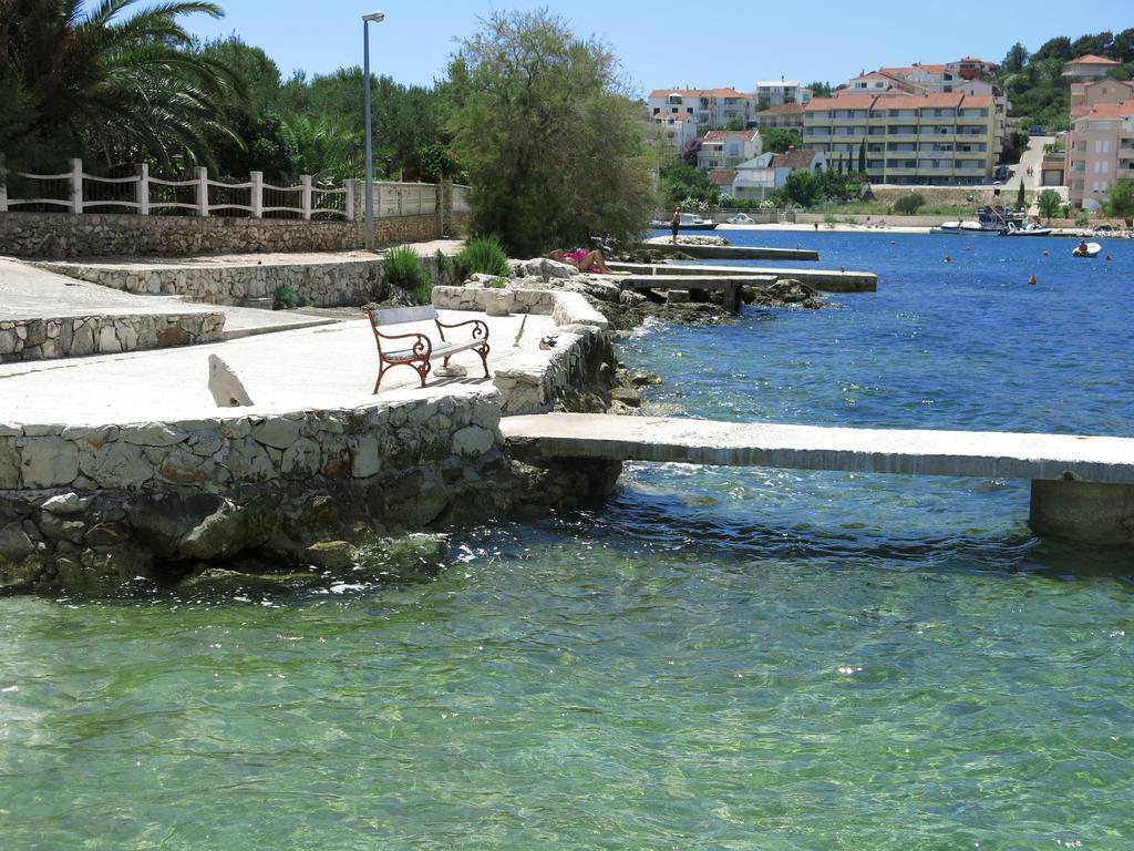 Apartments Luka Trogir Exterior foto